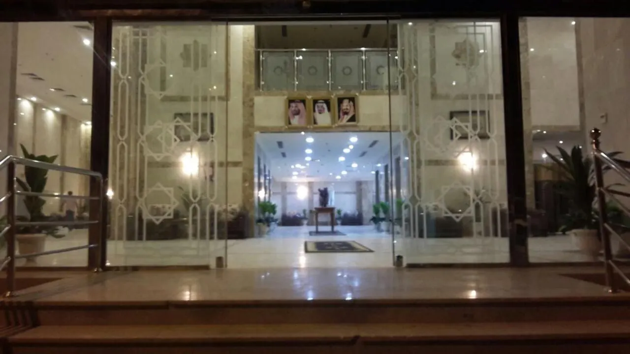 *** Hotel فندق مكارم العبنق Saudi Arabia