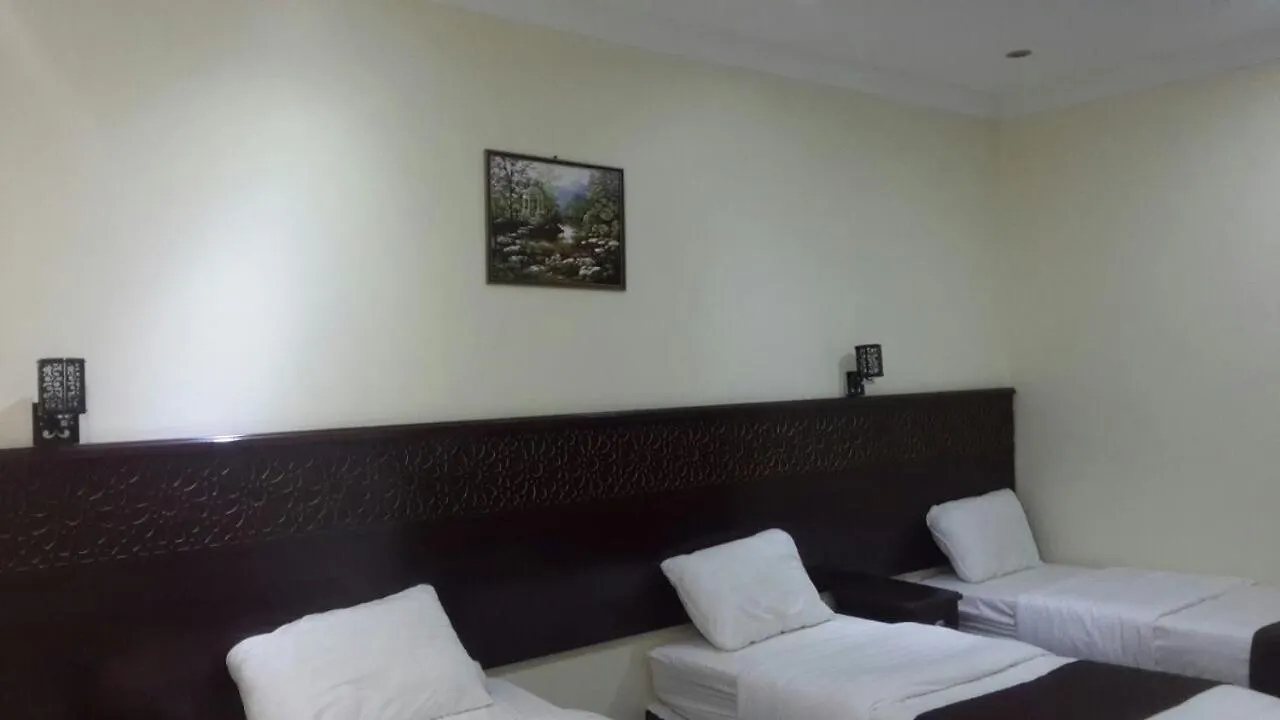 Hotel فندق مكارم العبنق
